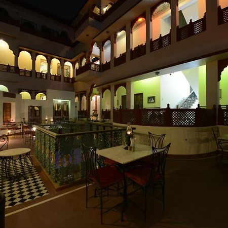 Hotel Harasar Haveli Биканер Екстериор снимка