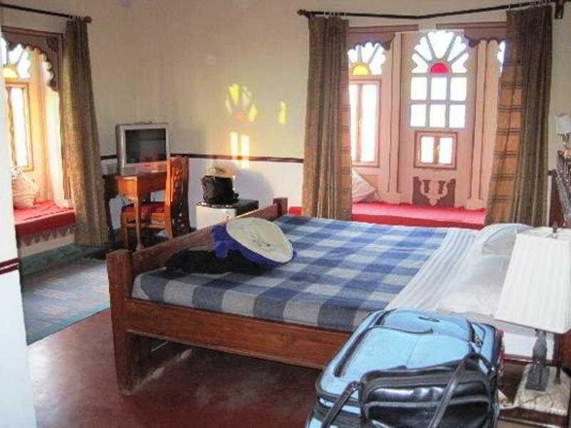 Hotel Harasar Haveli Биканер Екстериор снимка
