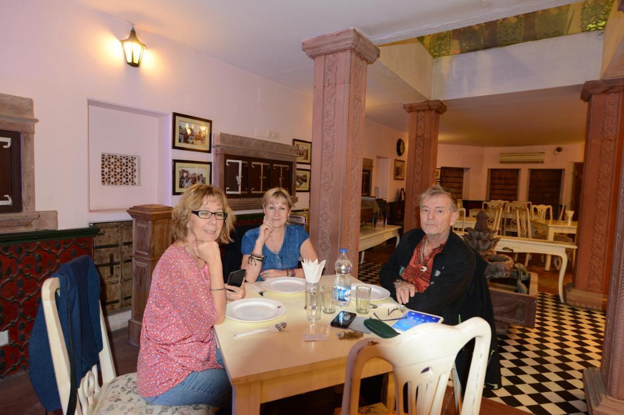 Hotel Harasar Haveli Биканер Екстериор снимка
