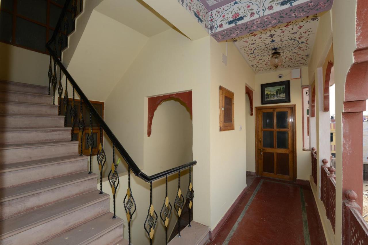 Hotel Harasar Haveli Биканер Екстериор снимка