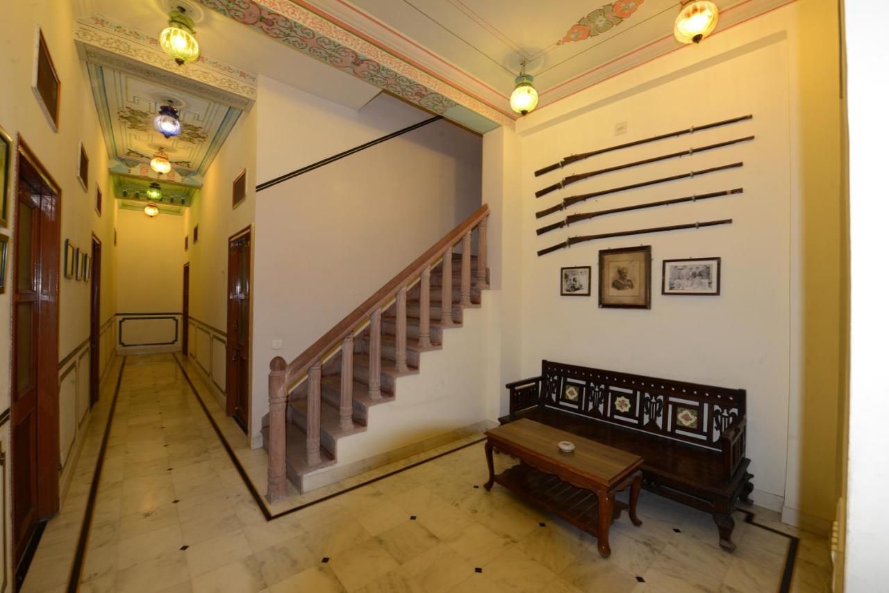Hotel Harasar Haveli Биканер Екстериор снимка