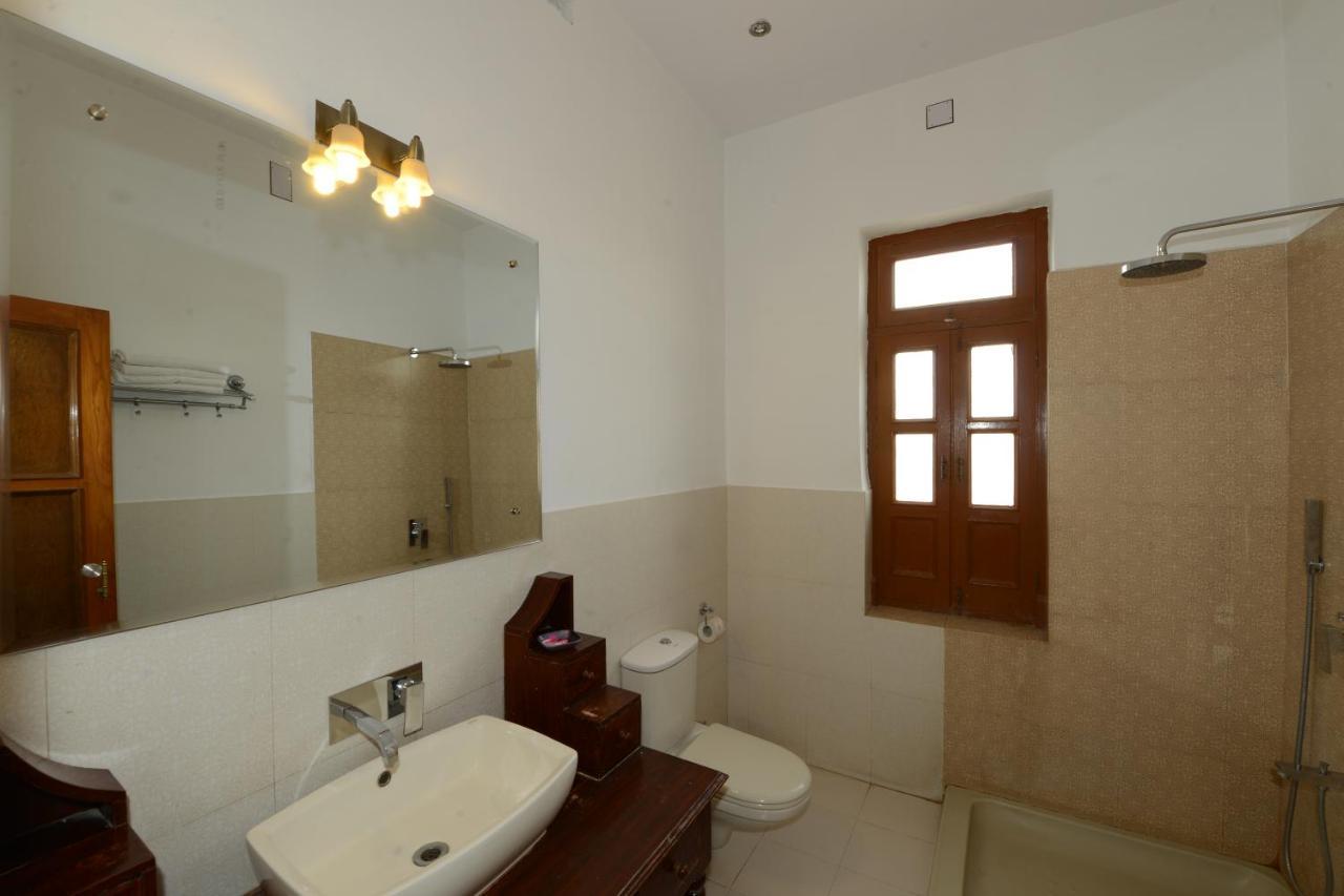 Hotel Harasar Haveli Биканер Екстериор снимка