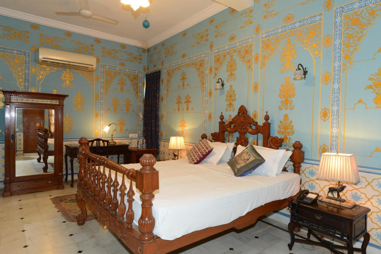 Hotel Harasar Haveli Биканер Екстериор снимка